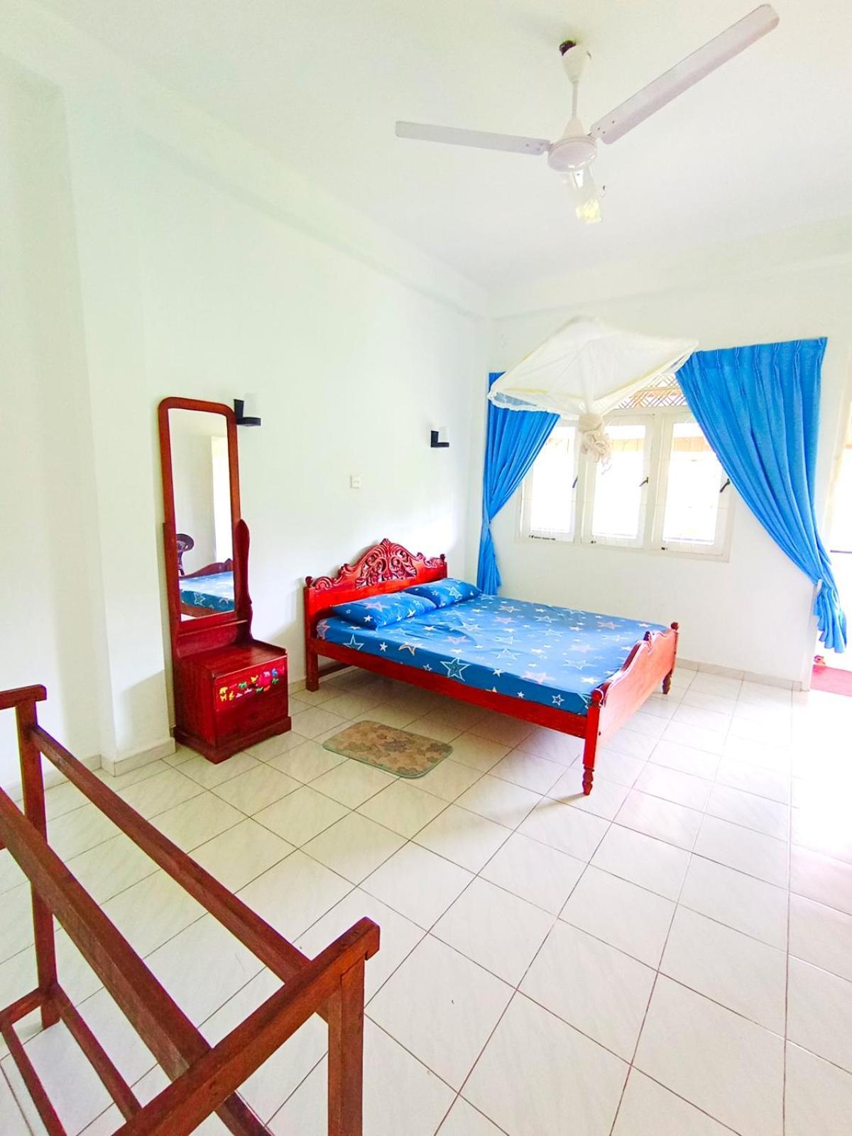 Sihara Rooms & Hostel Matara Exterior photo